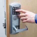 electronic door lock hacking