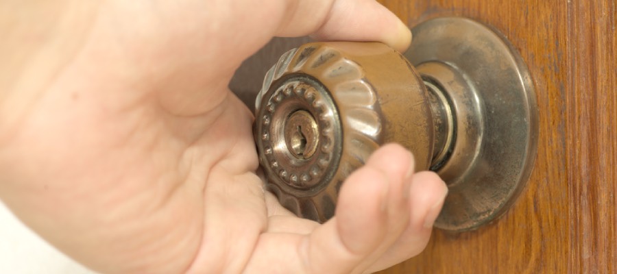 doorknob locksmith